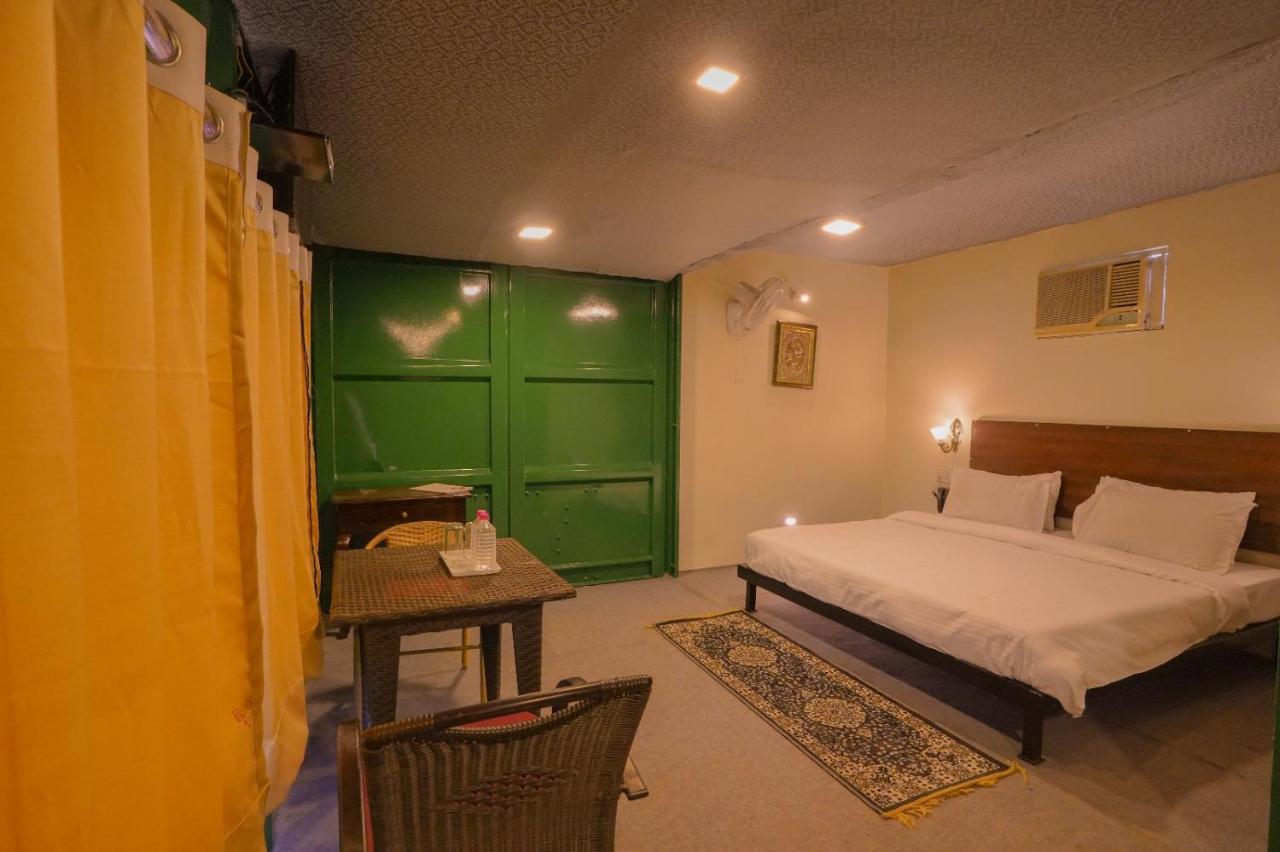 Royal Ocean Resort 斋浦尔 外观 照片