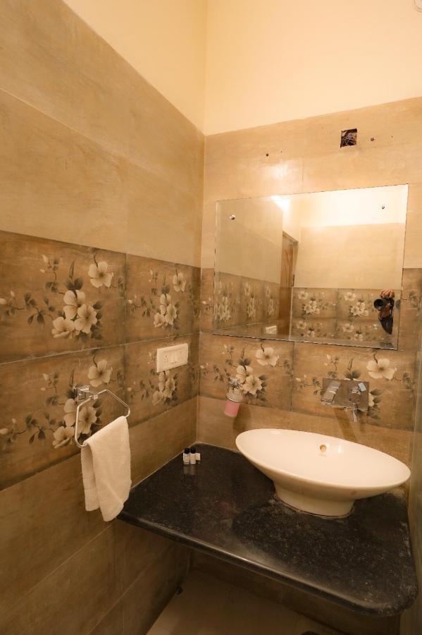 Royal Ocean Resort 斋浦尔 外观 照片